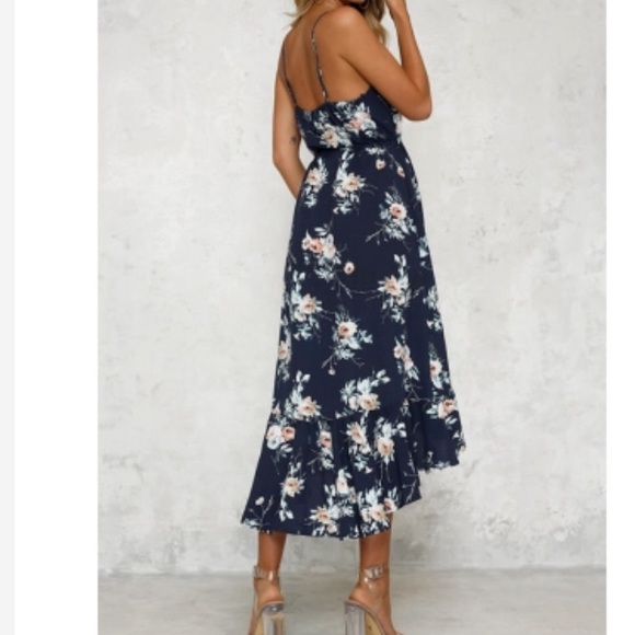 Last 1. PRICE⬇️TODAY 😊🌸Bohemian Maxi Dress🌸 - Picture 3 of 5